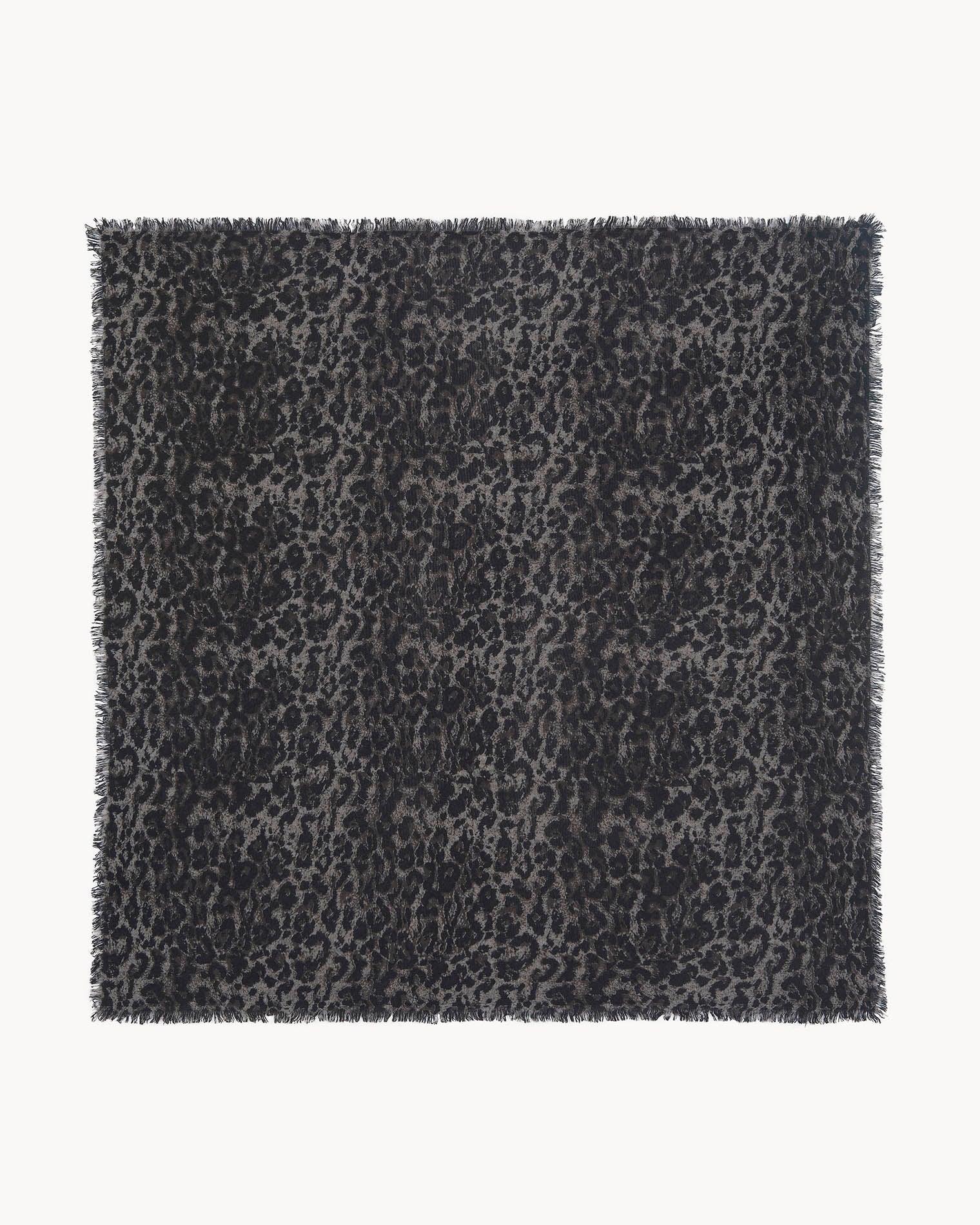 KUJTEN Large Bandana Hachiko Snow Panther Taupe - Bandana