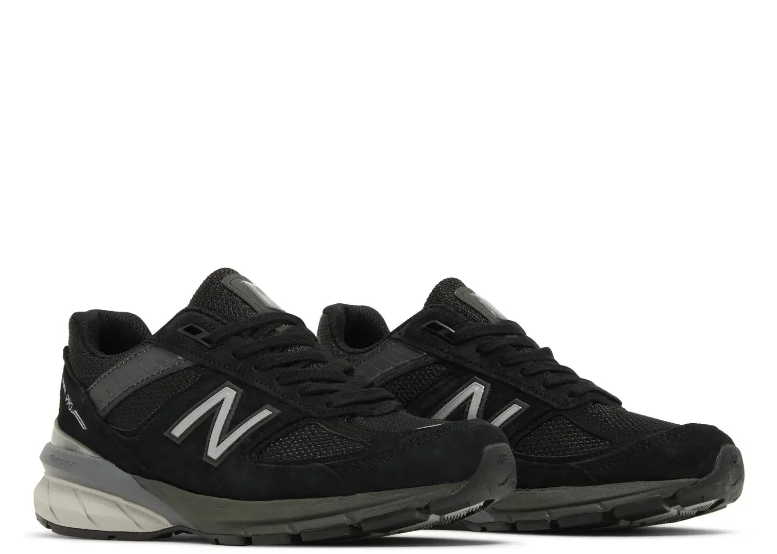 New Balance 990v5 Black