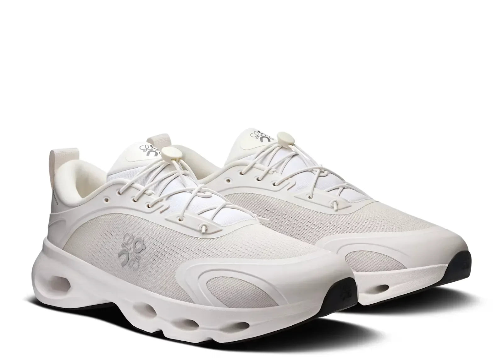 On Running Cloudsolo LOEWE White Light Grey