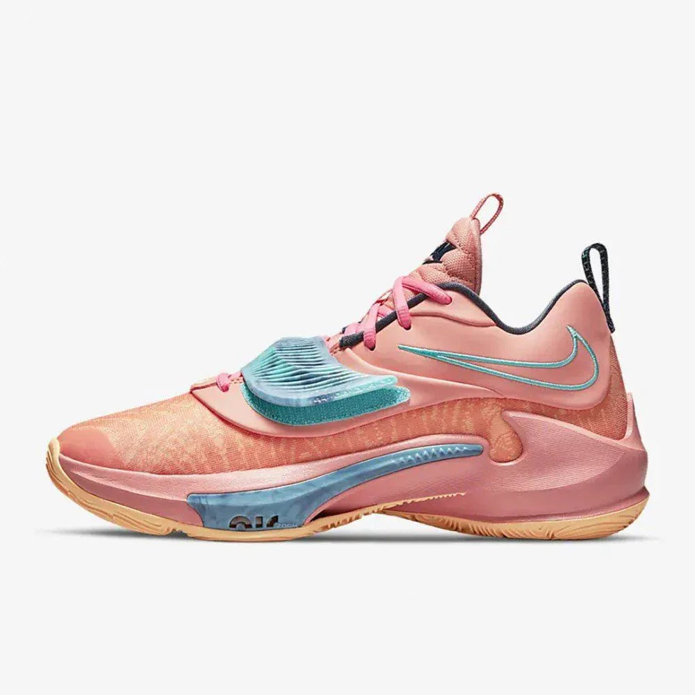 ZOOM FREAK 3 CRIMSON