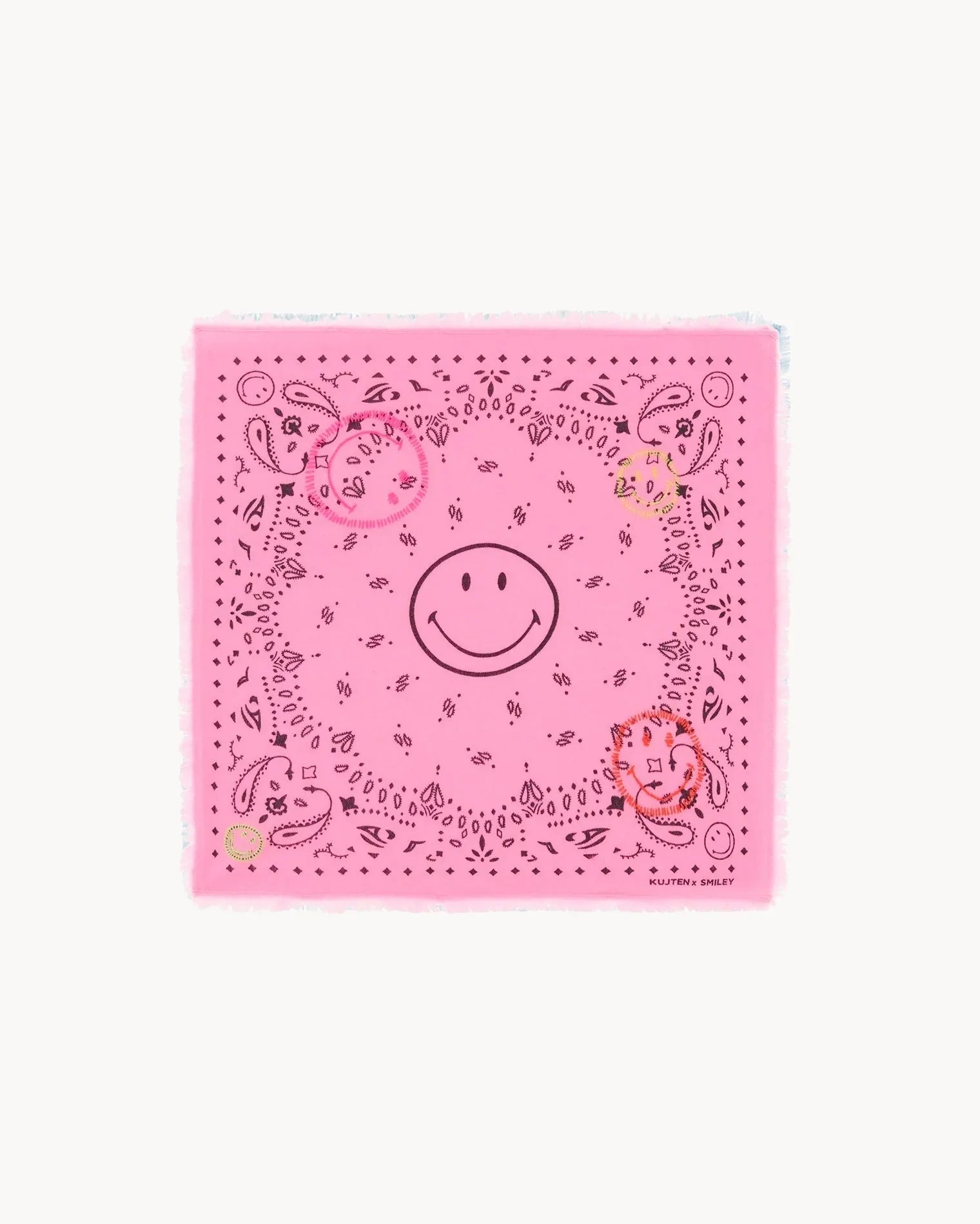 KUJTEN Bandana Hachi Smiley Brode Bubblegum Pink - Bandana