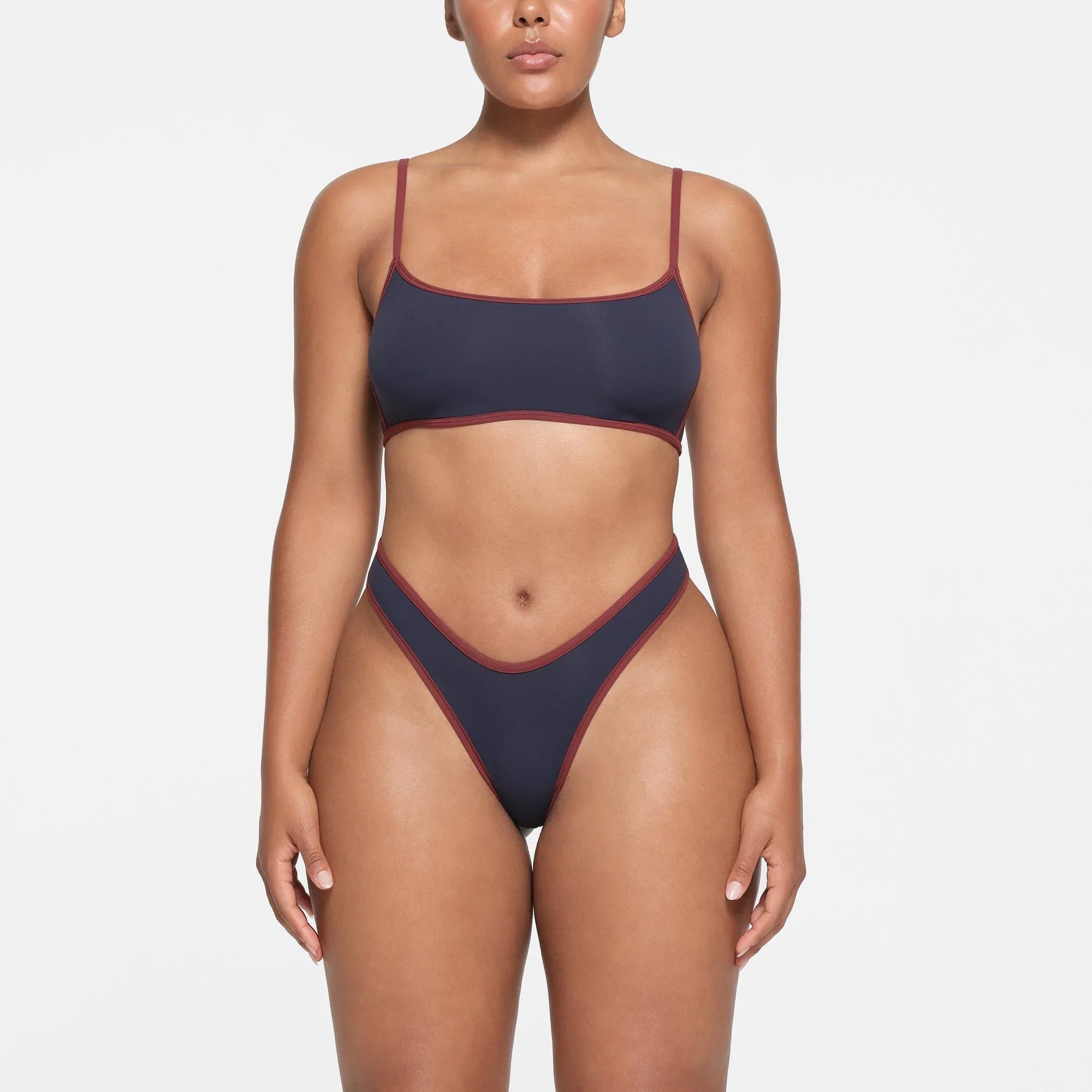 SKIMS FITS EVERYBODY CONTRAST TRIM SCOOP BRALETTE | NAVY - SÜTYEN