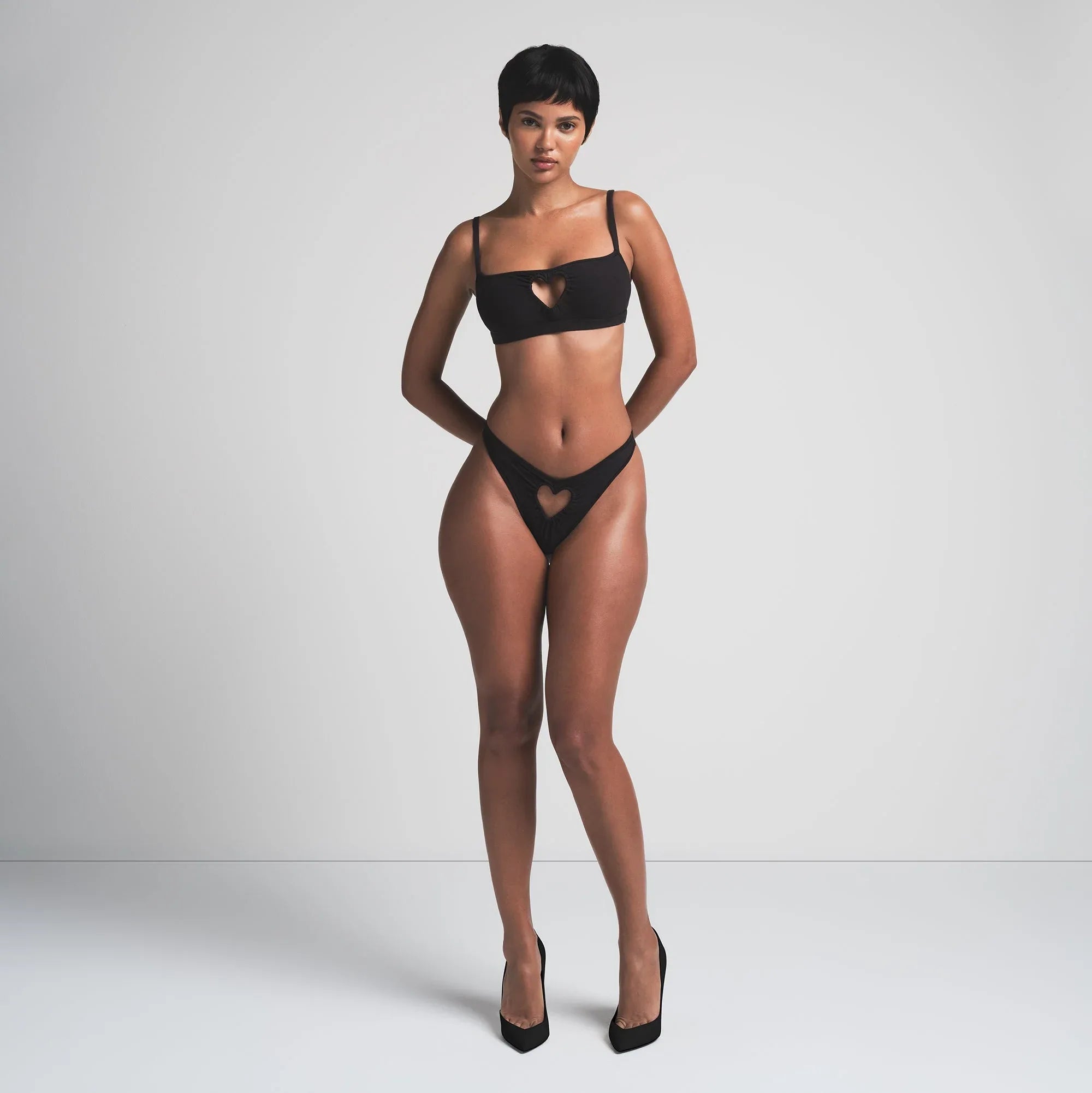 SKIMS COTTON JERSEY HEART SCOOP BRALETTE | SOOT - SÜTYEN