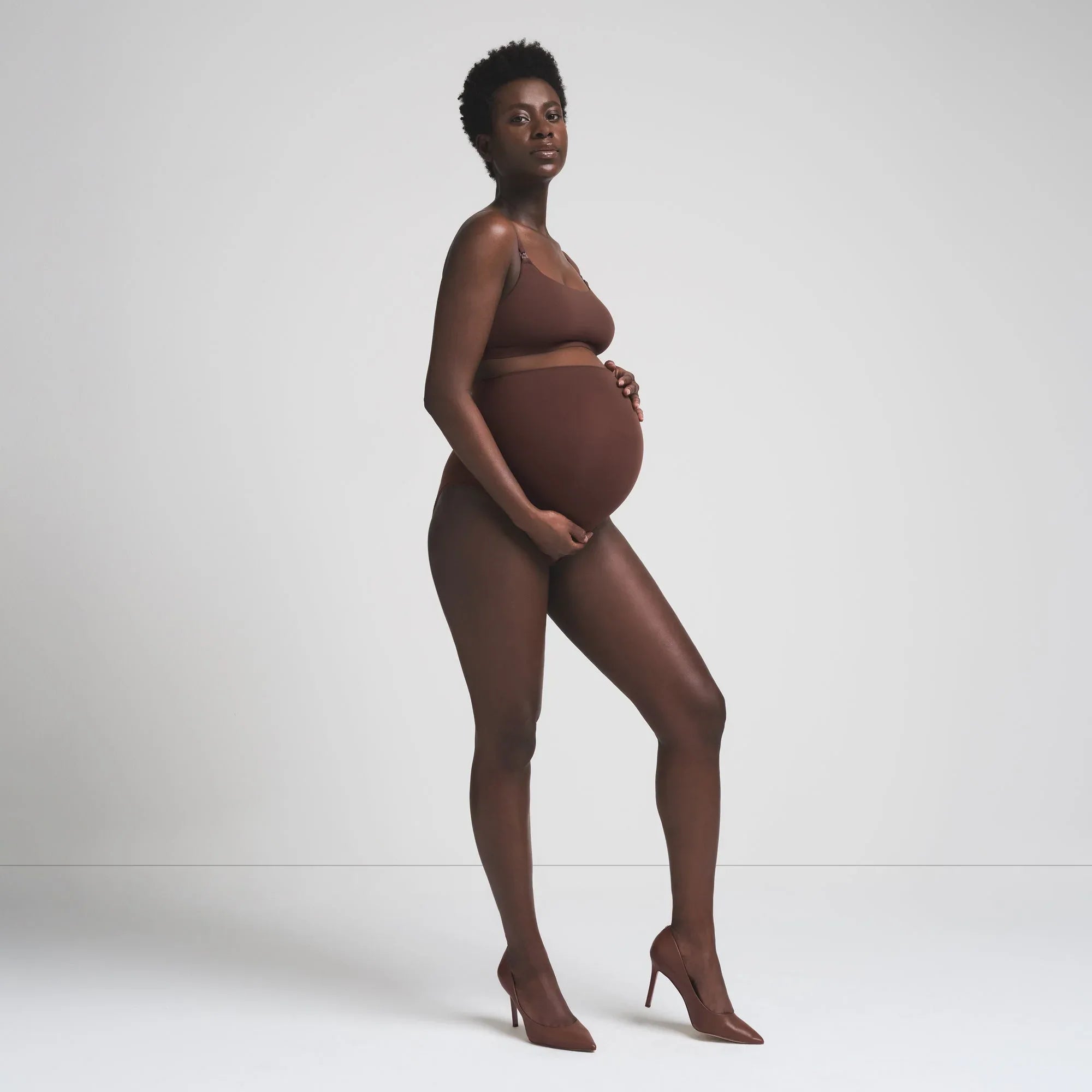 SKIMS FITS EVERYBODY MATERNITY NURSING SCOOP BRALETTE | COCOA - SÜTYEN