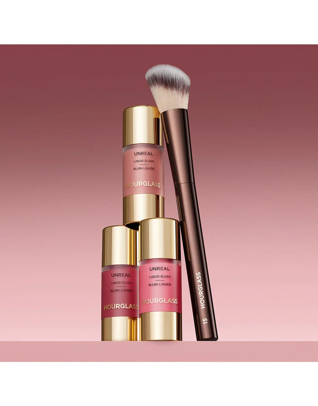 Hourglass No. 15 Blush Brush - Allık Fırçası